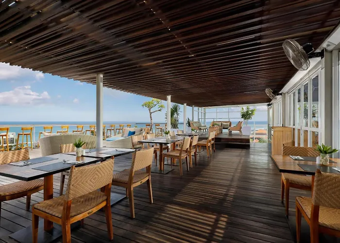 Aston Canggu 4*