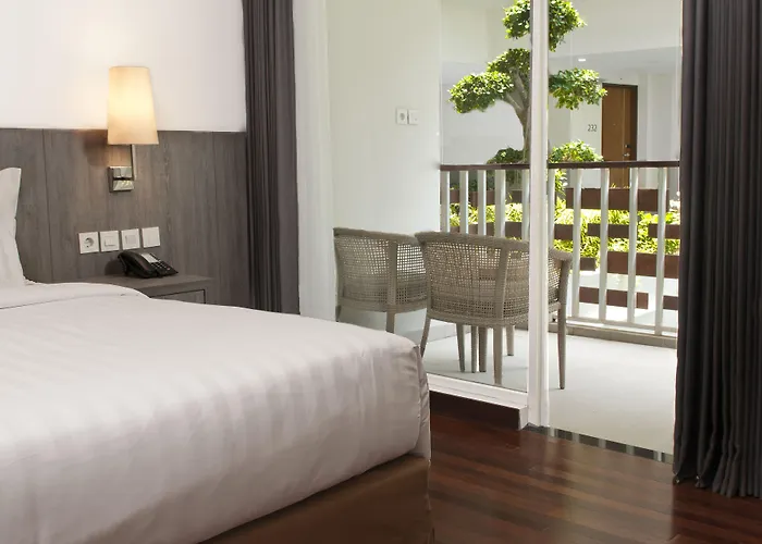 Otel Aston Canggu 4*