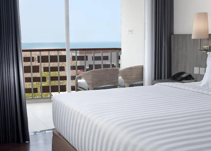 Aston Canggu Otel 4*