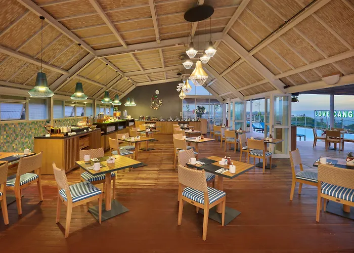 Aston Canggu ホテル 4*