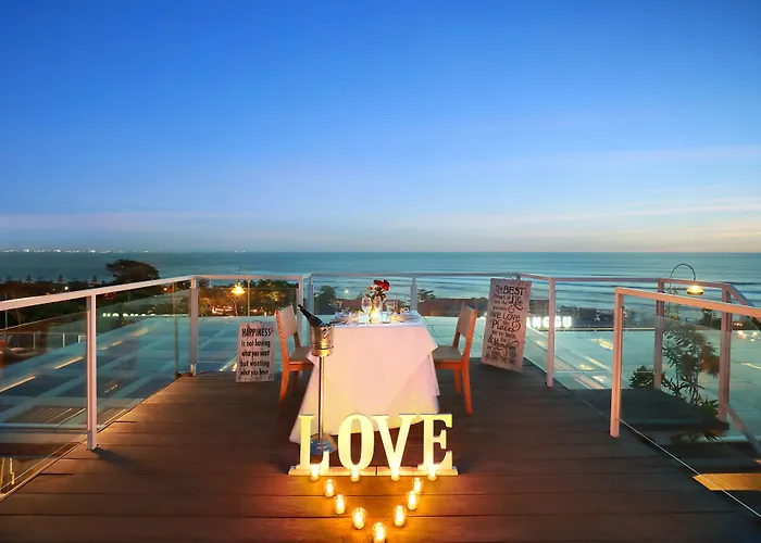 Aston Canggu ホテル