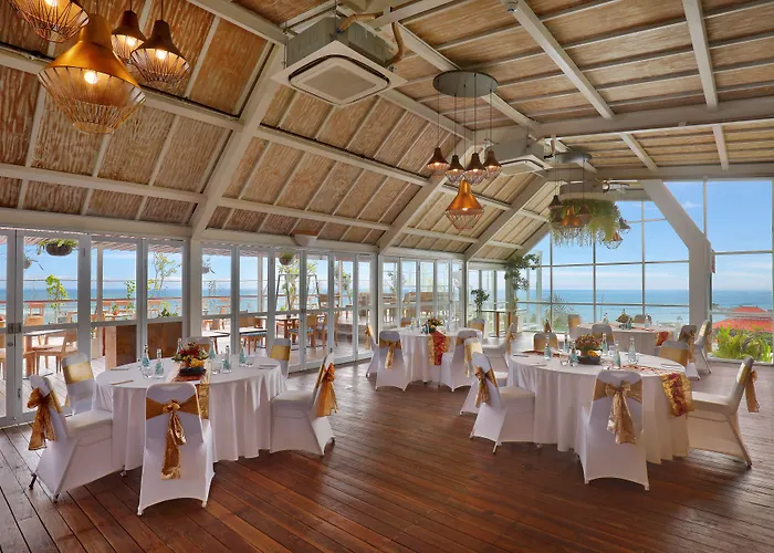 ホテル Aston Canggu 4*