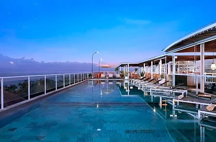 Aston Canggu 4*