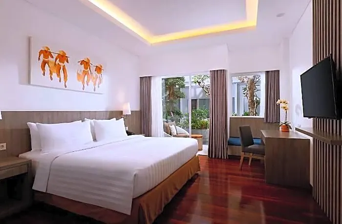 Hotel Aston Canggu 4*