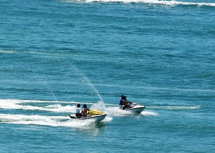 Aston Canggu ホテル 4*