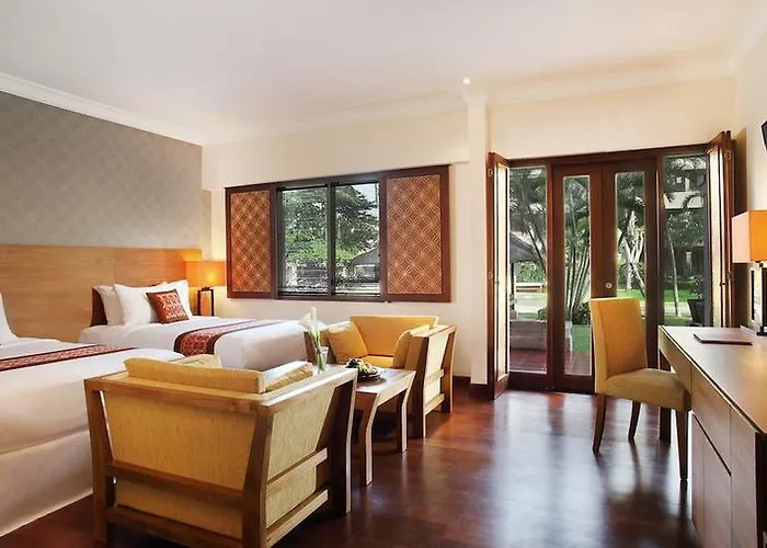 Aston Canggu 4*